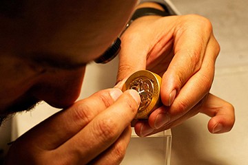 无锡欧米茄腕表维修店地址